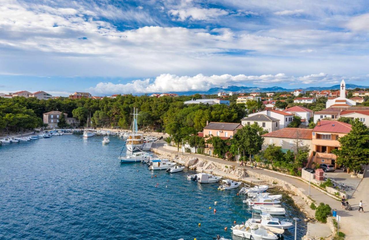 Apartmani Vrancic Mandre Buitenkant foto
