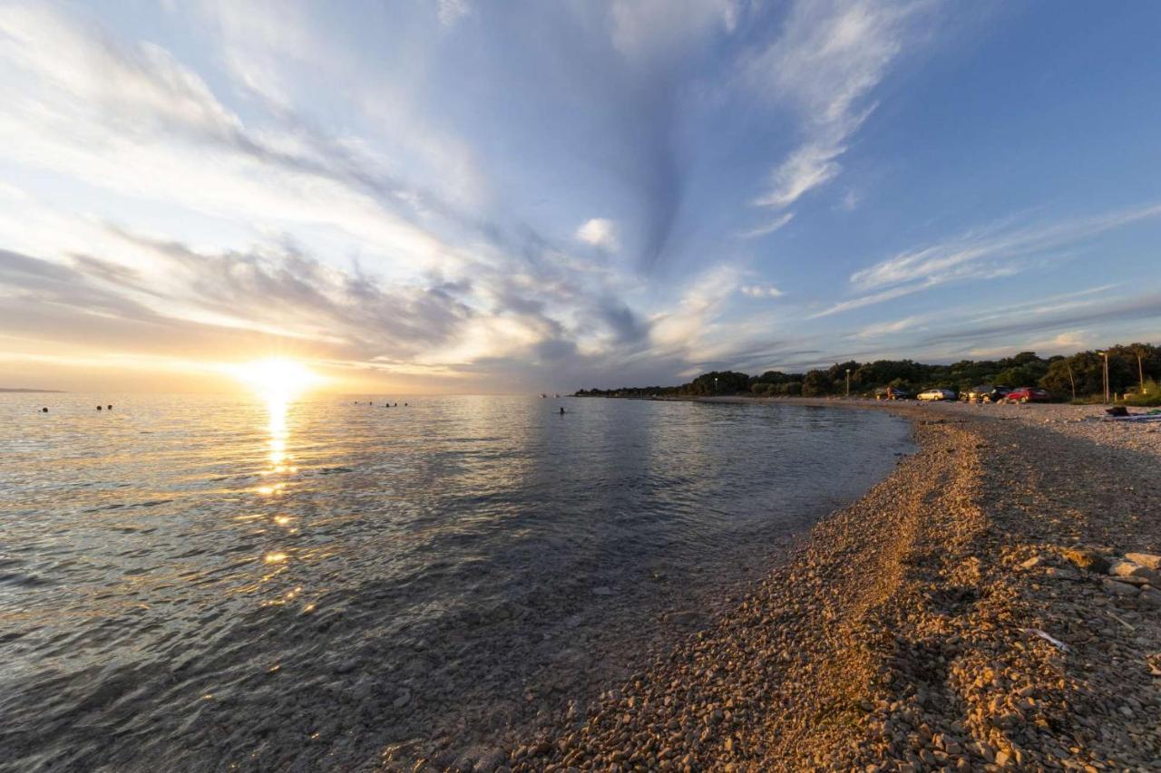 Apartmani Vrancic Mandre Buitenkant foto